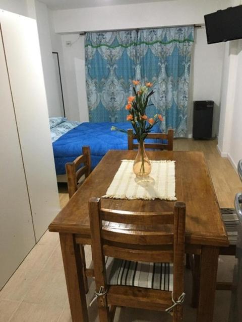 Acogedor Monoambiente Con Parking Apartment Neuquen Ngoại thất bức ảnh