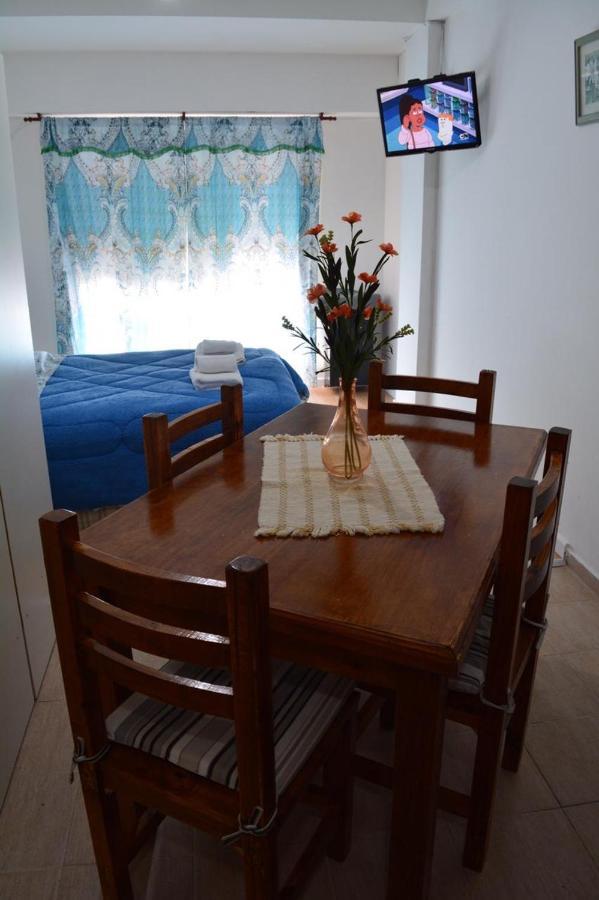 Acogedor Monoambiente Con Parking Apartment Neuquen Ngoại thất bức ảnh