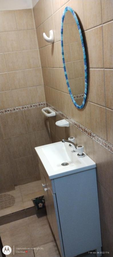 Acogedor Monoambiente Con Parking Apartment Neuquen Ngoại thất bức ảnh