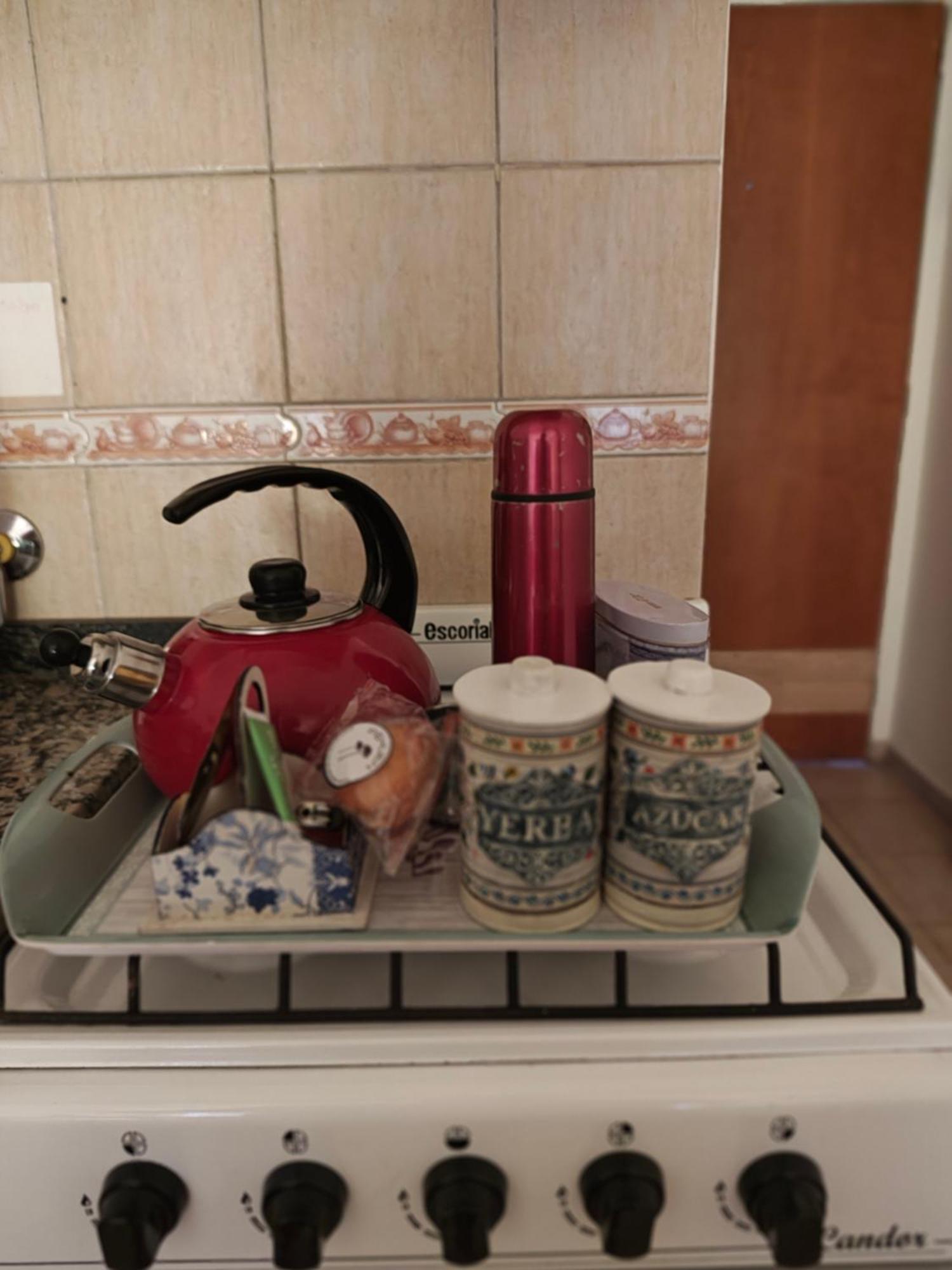 Acogedor Monoambiente Con Parking Apartment Neuquen Ngoại thất bức ảnh